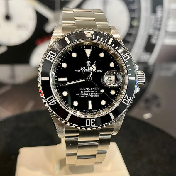Rolex Submariner Date<br>16610 RRR Only Paper 2009
